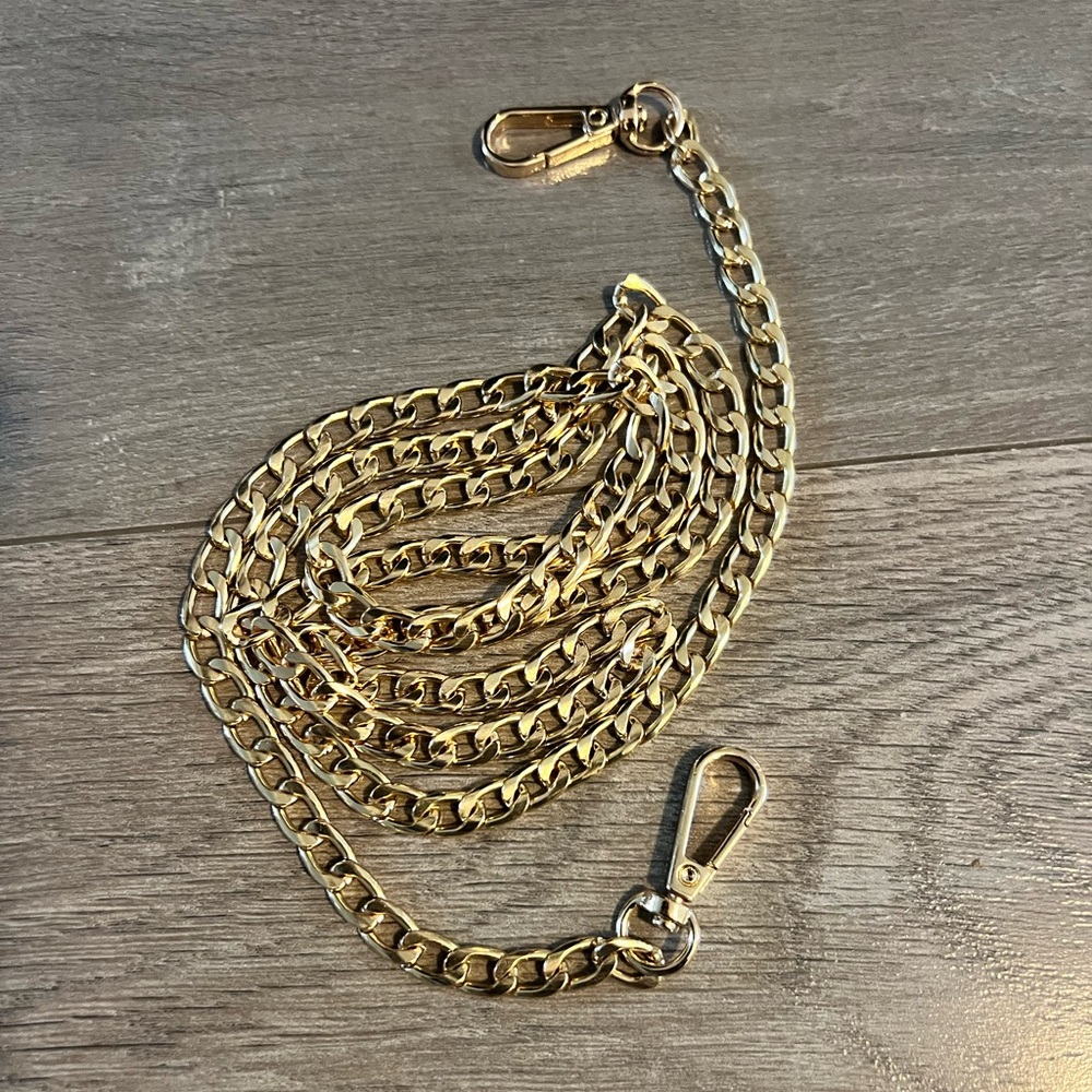 GOLD DETACHABLE UNBRANDED CHAIN FOR PURSES